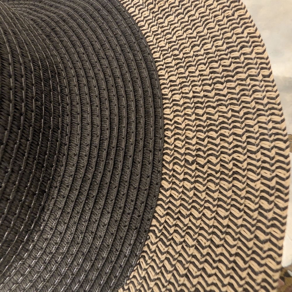 Time and Tru Black and Tan Wide Brim Hat - Picture 4 of 7